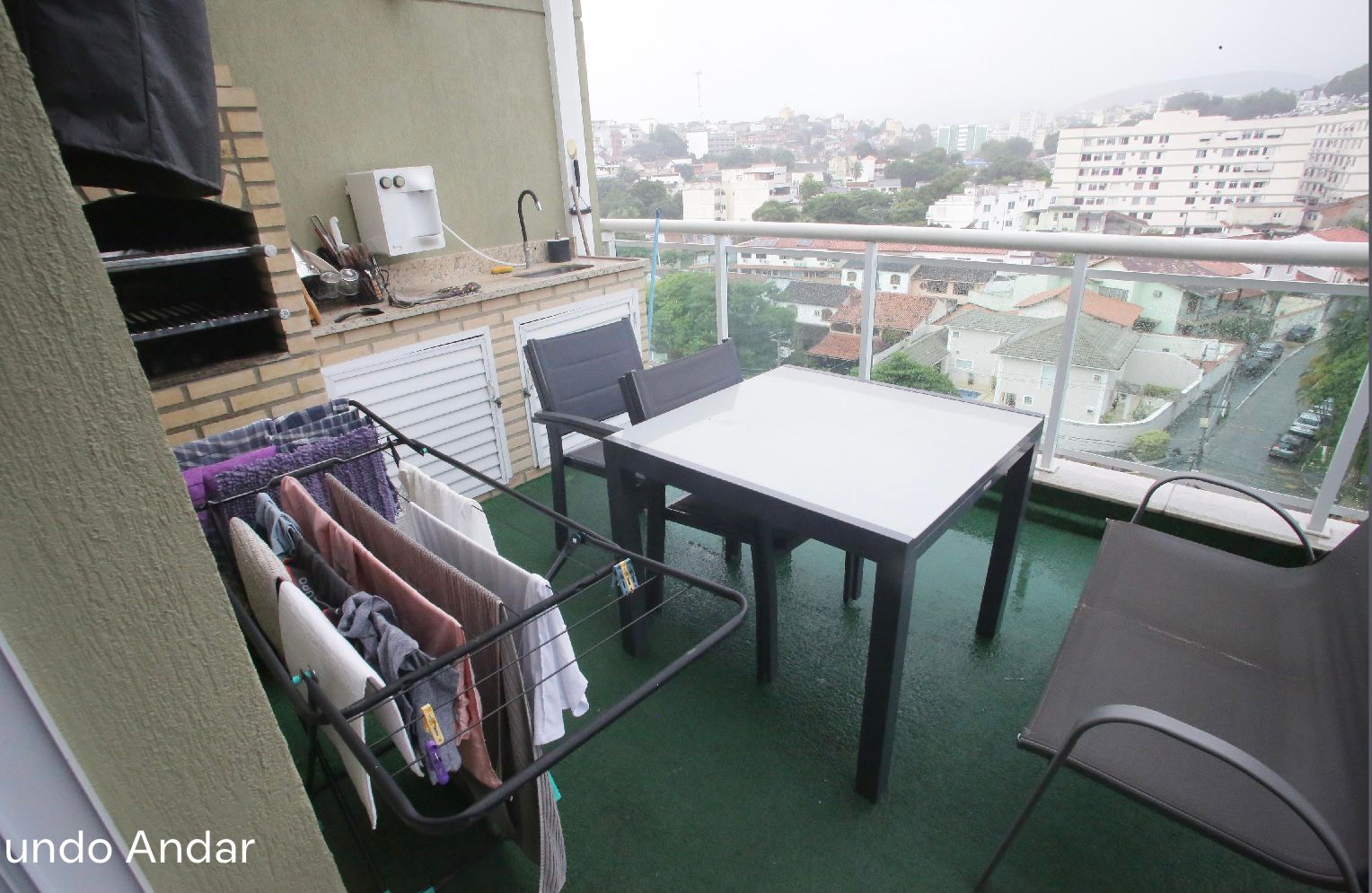 Varanda com área gourmet